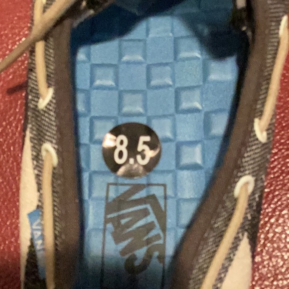 NEW striped Vans - Picture 3 of 4